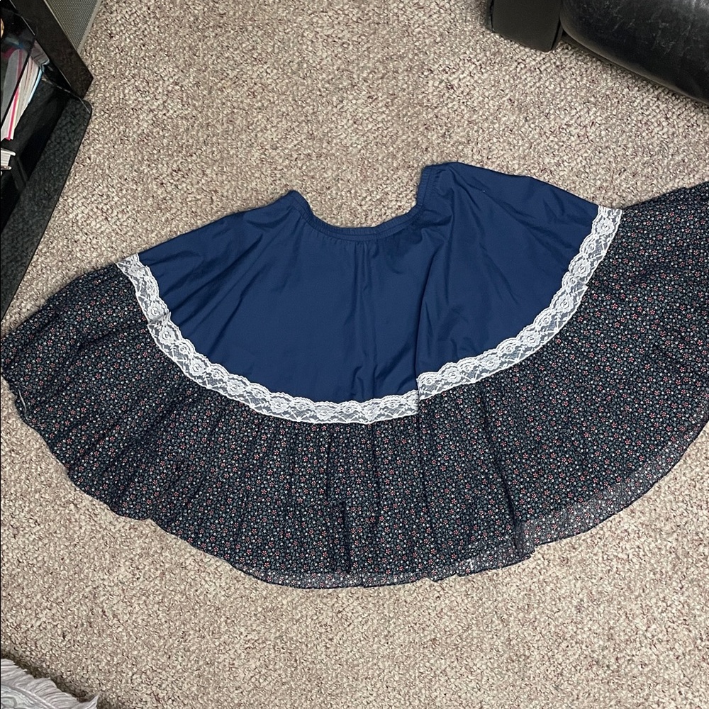 Vintage square dance ultra full floral ruffle Skirt with Lace Trim